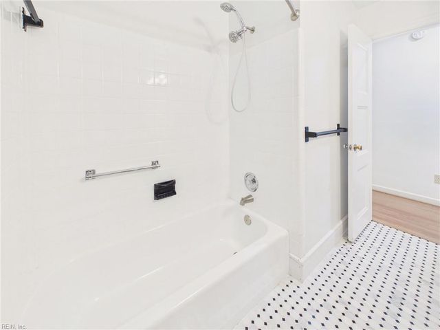 1740 Jack Frost RD, Virginia Beach, VA 23455