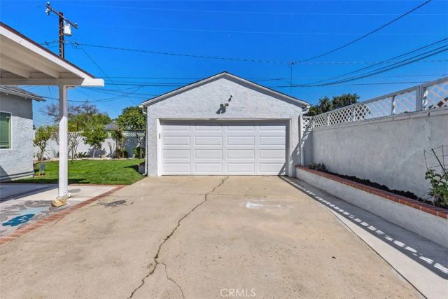 1655 W 110th, Los Angeles, CA 90047