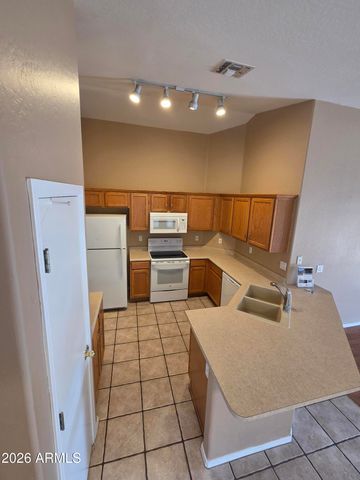 14015 W CORNERSTONE Trail W, Surprise, AZ 85374