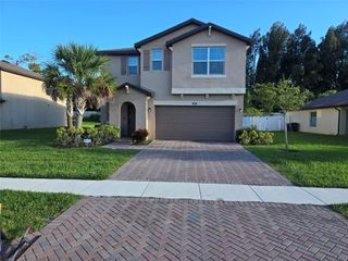 874 Bent Creek Dr, Fort Pierce, FL 34947