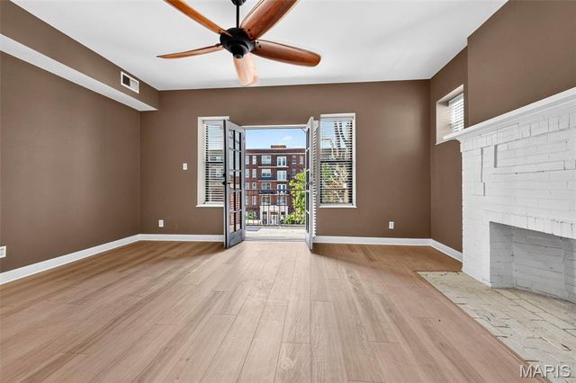 5631 Pershing Avenue 31, St Louis, MO 63112