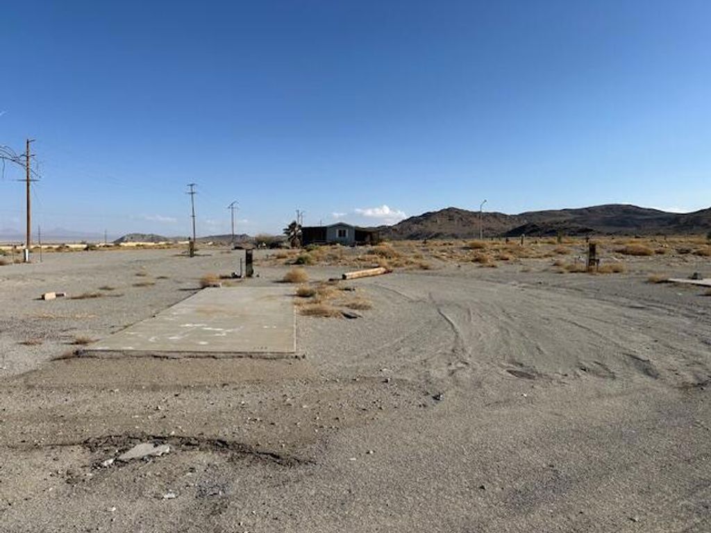 Image 9 of property listing at 81898 Trona Road, Trona, CA 93562