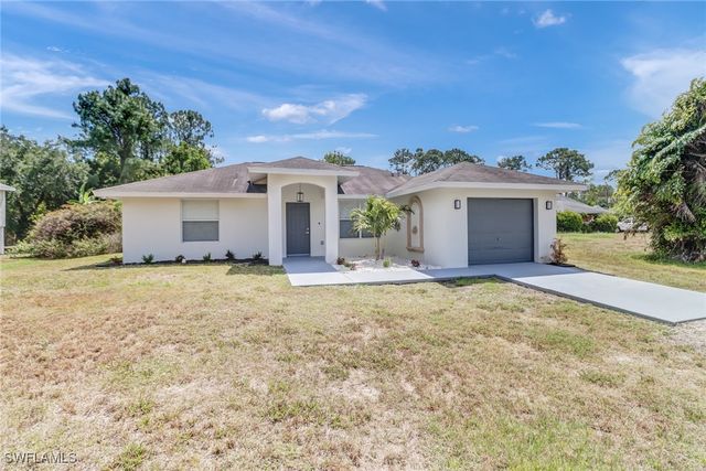 2190 23rd ST SW, Naples, FL 34117
