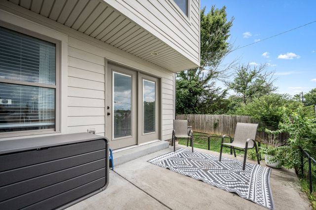249 Signature Pl, Lebanon, TN 37087