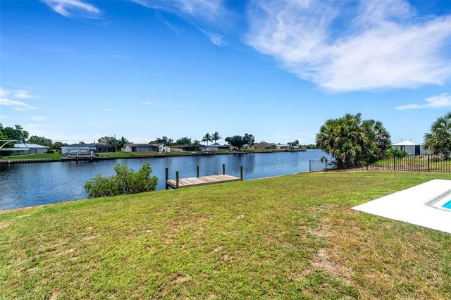 181 W TARPON BOULEVARD NW, Port Charlotte, FL 33952