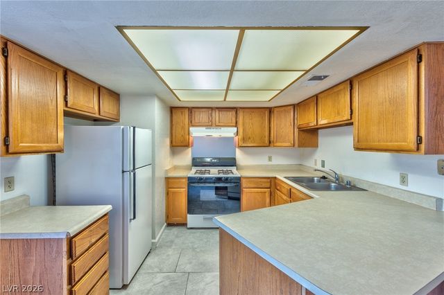 587 Sellers Place, Henderson, NV 89011