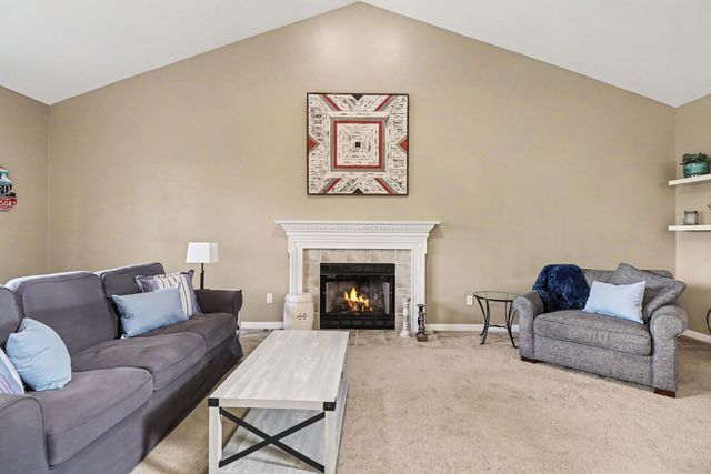1044 Bicentennial Parkway, Ann Arbor, MI 48108