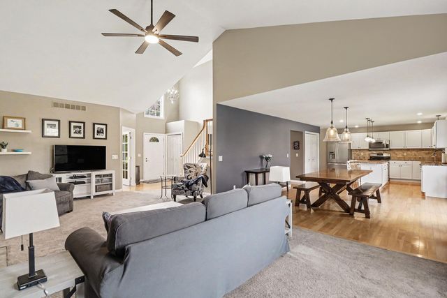 1044 Bicentennial Parkway, Ann Arbor, MI 48108