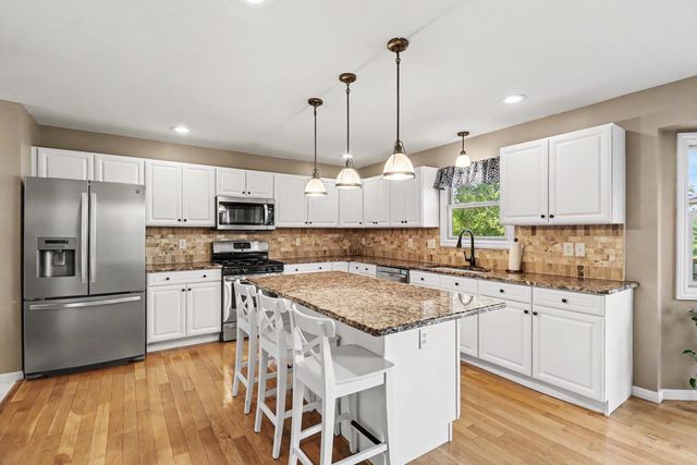 1044 Bicentennial Parkway, Ann Arbor, MI 48108