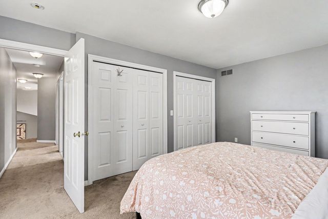 1044 Bicentennial Parkway, Ann Arbor, MI 48108