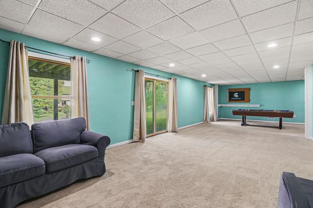 1044 Bicentennial Parkway, Ann Arbor, MI 48108