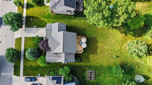 1044 Bicentennial Parkway, Ann Arbor, MI 48108