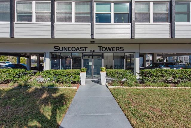 841 4TH AVENUE N 64, St Petersburg, FL 33701