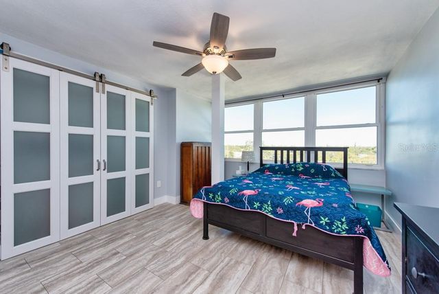 841 4TH AVENUE N 64, St Petersburg, FL 33701