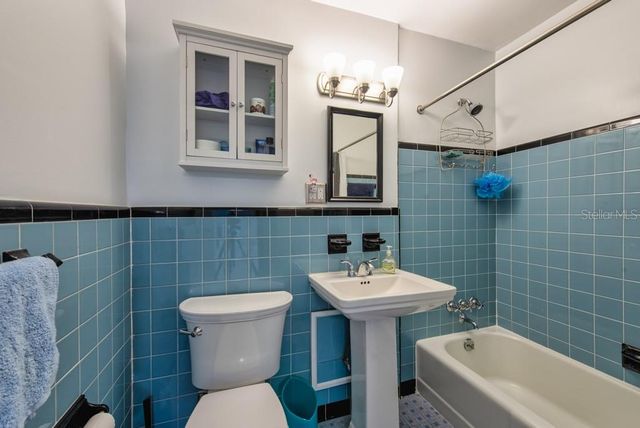 841 4TH AVENUE N 64, St Petersburg, FL 33701