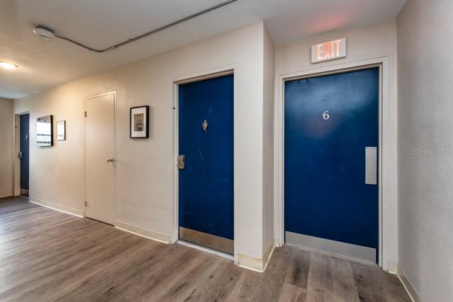 841 4TH AVENUE N 64, St Petersburg, FL 33701