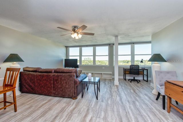 841 4TH AVENUE N 64, St Petersburg, FL 33701