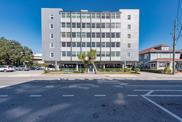 841 4TH AVENUE N 64, St Petersburg, FL 33701