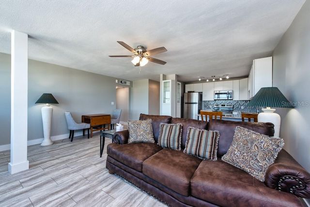 841 4TH AVENUE N 64, St Petersburg, FL 33701