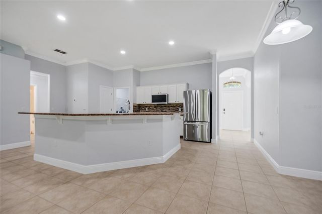 2106 THE OAKS BOULEVARD, Kissimmee, FL 34746