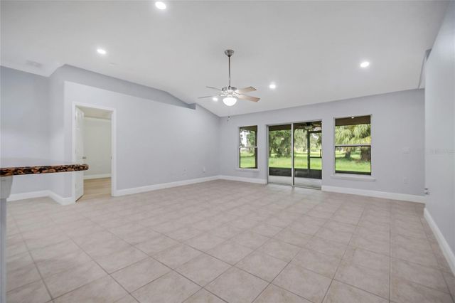 2106 THE OAKS BOULEVARD, Kissimmee, FL 34746