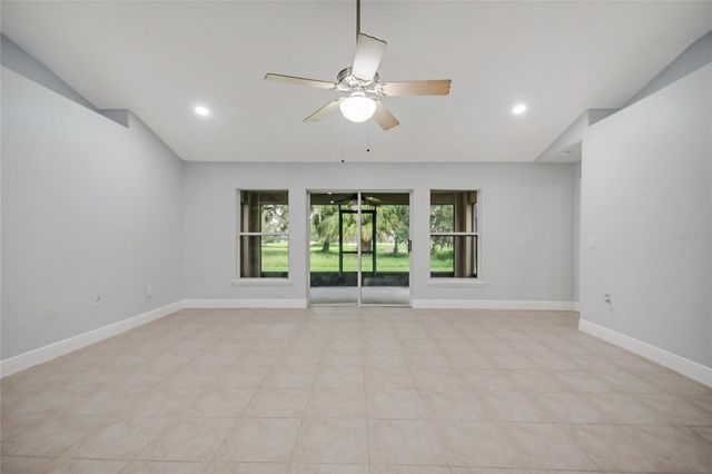 2106 THE OAKS BOULEVARD, Kissimmee, FL 34746