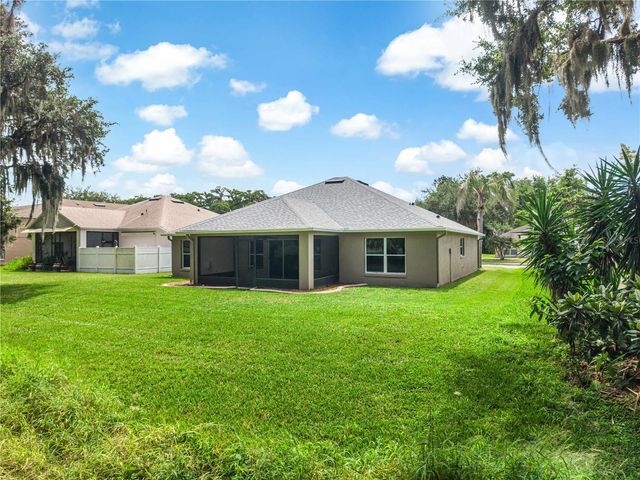 2106 THE OAKS BOULEVARD, Kissimmee, FL 34746