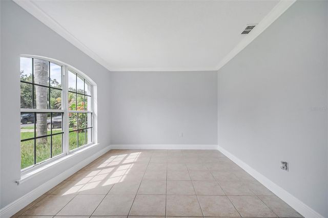 2106 THE OAKS BOULEVARD, Kissimmee, FL 34746