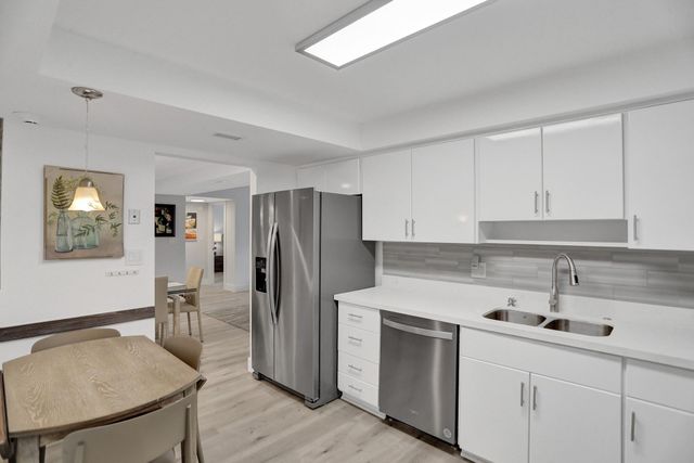 5000 No. Ocean Blvd 1403, Lauderdale By The Sea, FL 33308