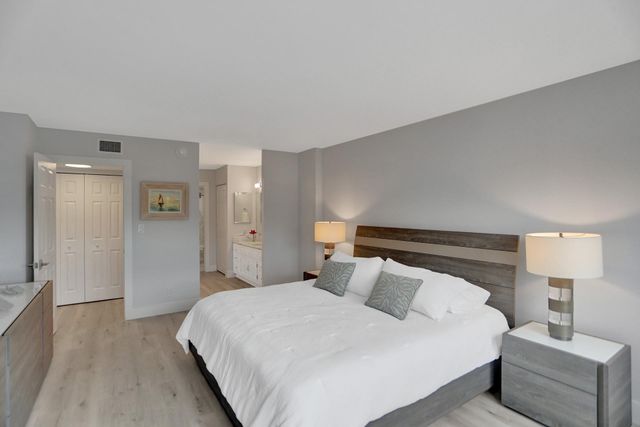 5000 No. Ocean Blvd 1403, Lauderdale By The Sea, FL 33308