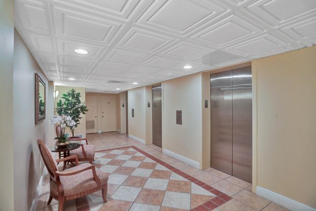 5000 No. Ocean Blvd 1403, Lauderdale By The Sea, FL 33308