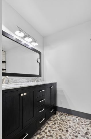 3723 Colonial Heritage Dr, Nashville, TN 37217