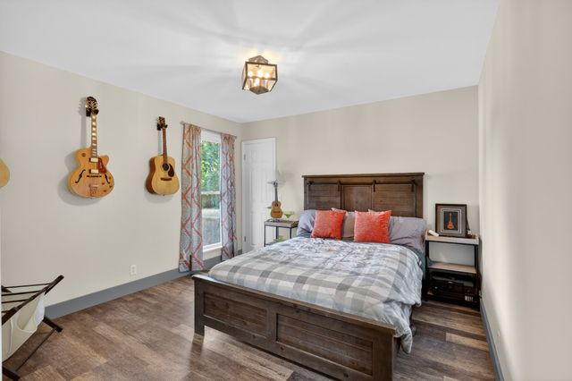 3723 Colonial Heritage Dr, Nashville, TN 37217