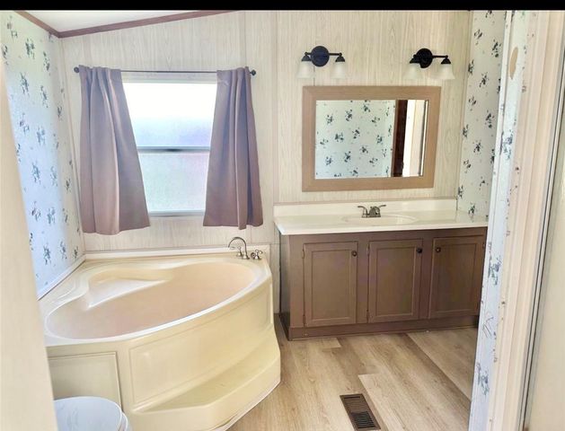 15607 Atwood Lane, Crosby, TX 77532