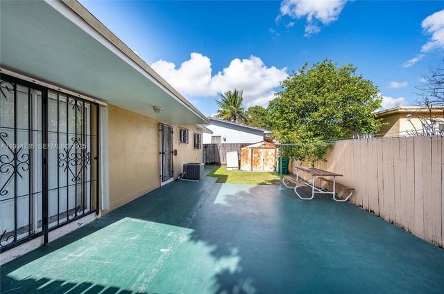 201 NW 34th Ave 201, Miami, FL 33125