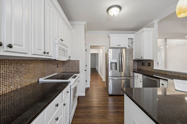 106 Creek Trail Ct, Goodlettsville, TN 37072