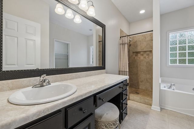 106 Creek Trail Ct, Goodlettsville, TN 37072