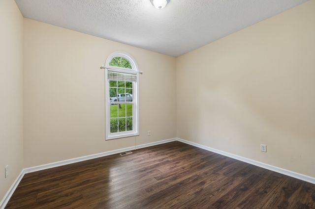 106 Creek Trail Ct, Goodlettsville, TN 37072