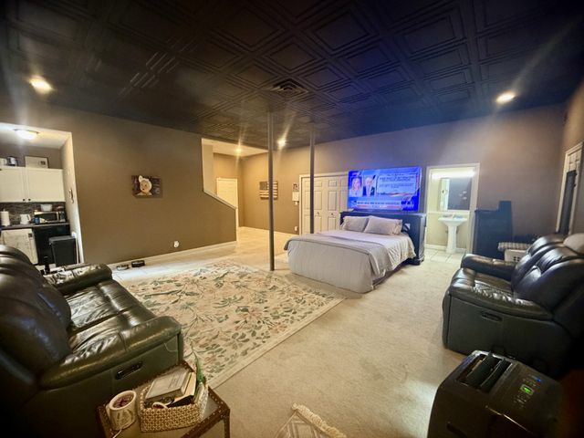 106 Creek Trail Ct, Goodlettsville, TN 37072