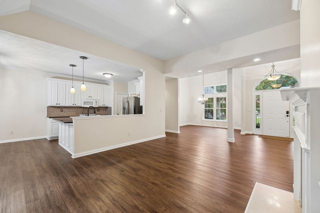 106 Creek Trail Ct, Goodlettsville, TN 37072