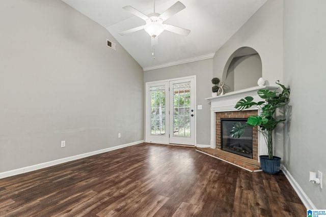 127 HAYESBURY LANE, Pelham, AL 35124