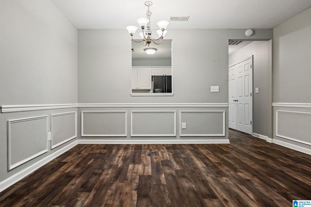 127 HAYESBURY LANE, Pelham, AL 35124