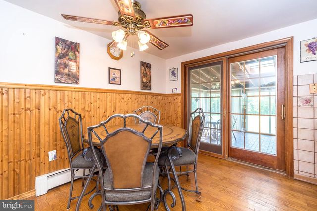 1613 N 5TH ST, Perkasie, PA 18944