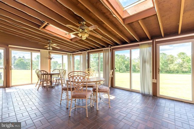 1613 N 5TH ST, Perkasie, PA 18944