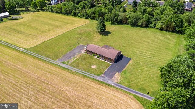 1613 N 5TH ST, Perkasie, PA 18944
