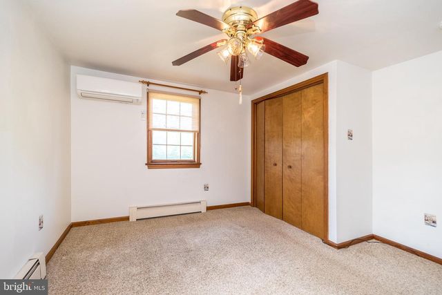 1613 N 5TH ST, Perkasie, PA 18944