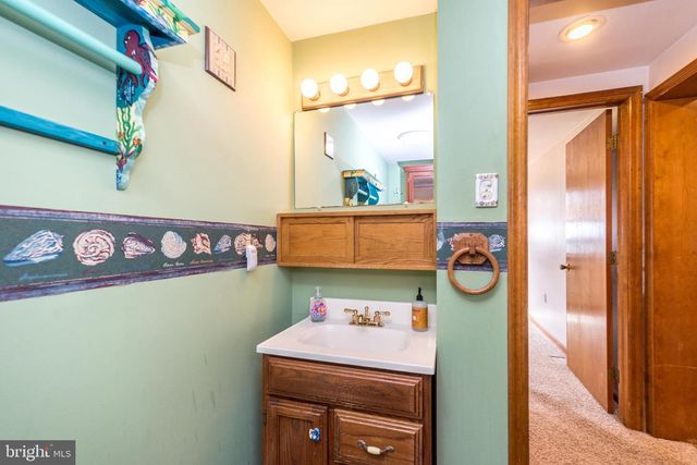 1613 N 5TH ST, Perkasie, PA 18944