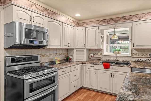 1116 S Woodlawn Street, Tacoma, WA 98465