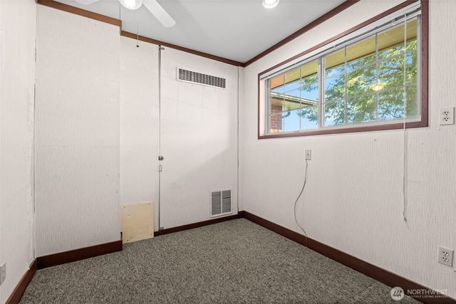 1116 S Woodlawn Street, Tacoma, WA 98465