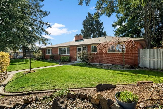 1116 S Woodlawn Street, Tacoma, WA 98465